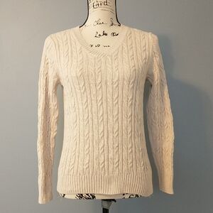 Croft & Barrow Cream V-Neck Cable Knit Sweater